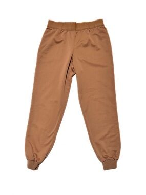 Alice + Olivia Pete Jogger Pants in Camel Tan Ankle Cropped Travel Trousers
